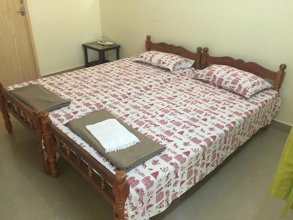 棕榈树林服务式别墅酒店 Kochi 外观 照片