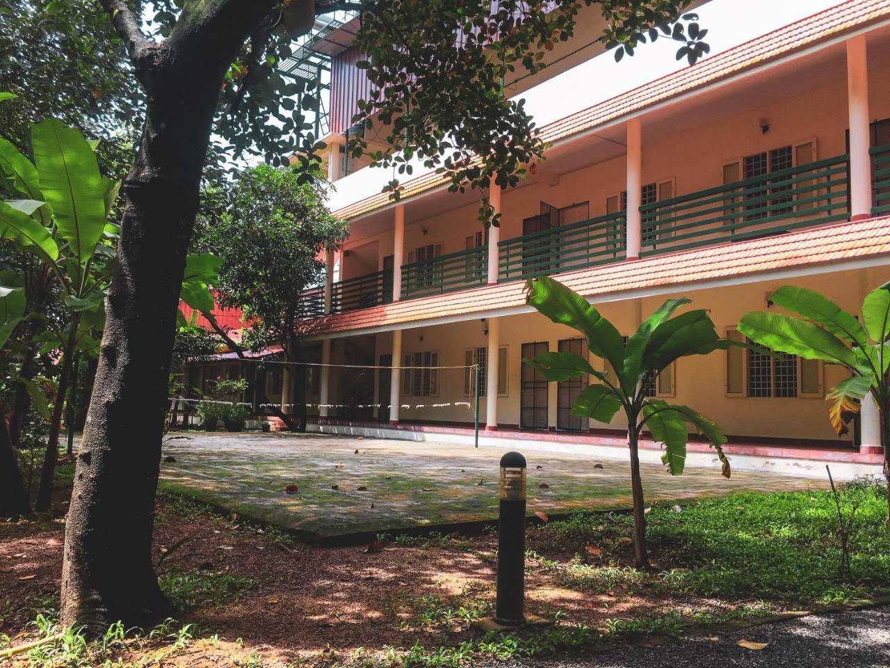 棕榈树林服务式别墅酒店 Kochi 外观 照片